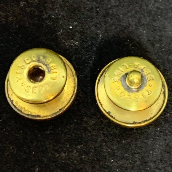 Vintage Tisco Sepa Link Etched Gold Tone Red Stone Cufflinks (2549) - Picture 4 of 4